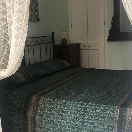 Bed and Breakfast La Stanza Di Zeza Neapol Zewnętrze zdjęcie