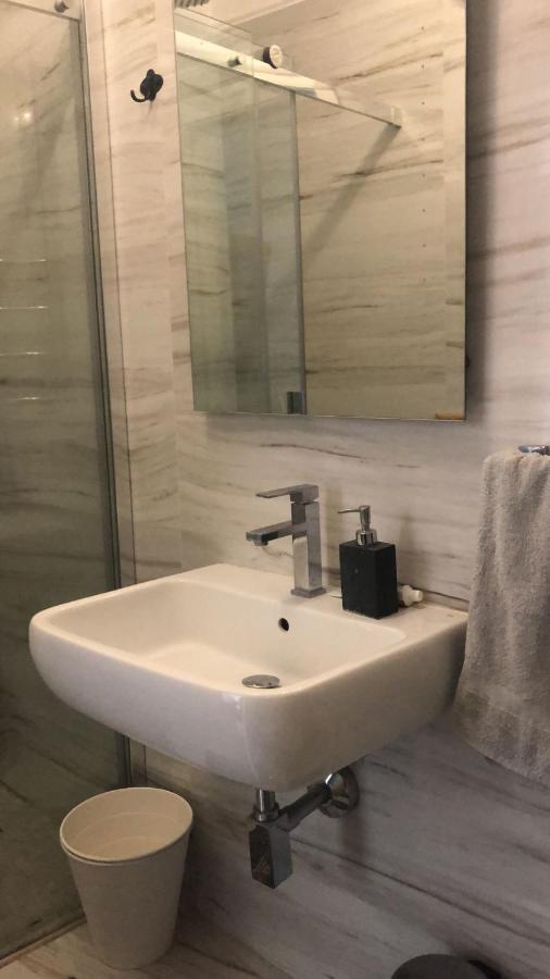 Bed and Breakfast La Stanza Di Zeza Neapol Zewnętrze zdjęcie