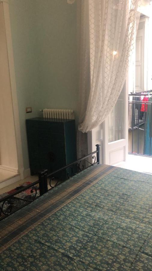 Bed and Breakfast La Stanza Di Zeza Neapol Zewnętrze zdjęcie